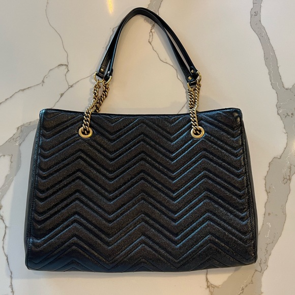 Gucci GG Marmont Leather Chain Tote - Picture 4 of 16